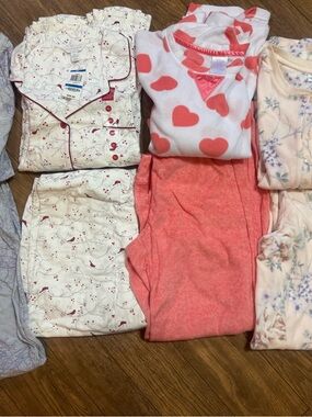 Charter Club Women\'s Pink & White Heart and Floral Pajama Set